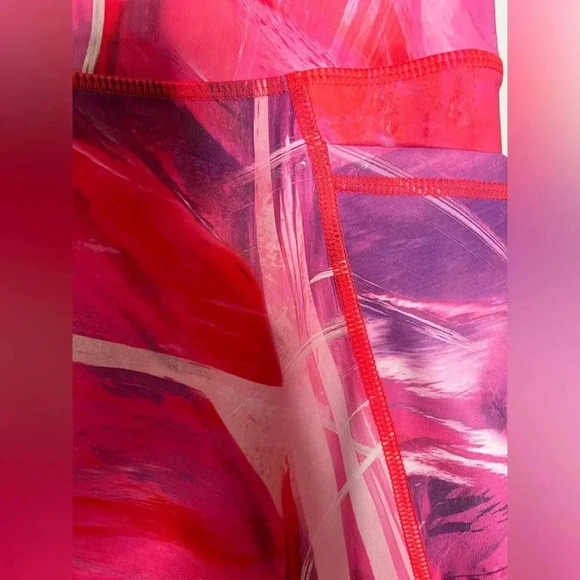 NWT Women's Fila High Rise Capri Leggings size Medium Multi Color - Picture 5 of 9